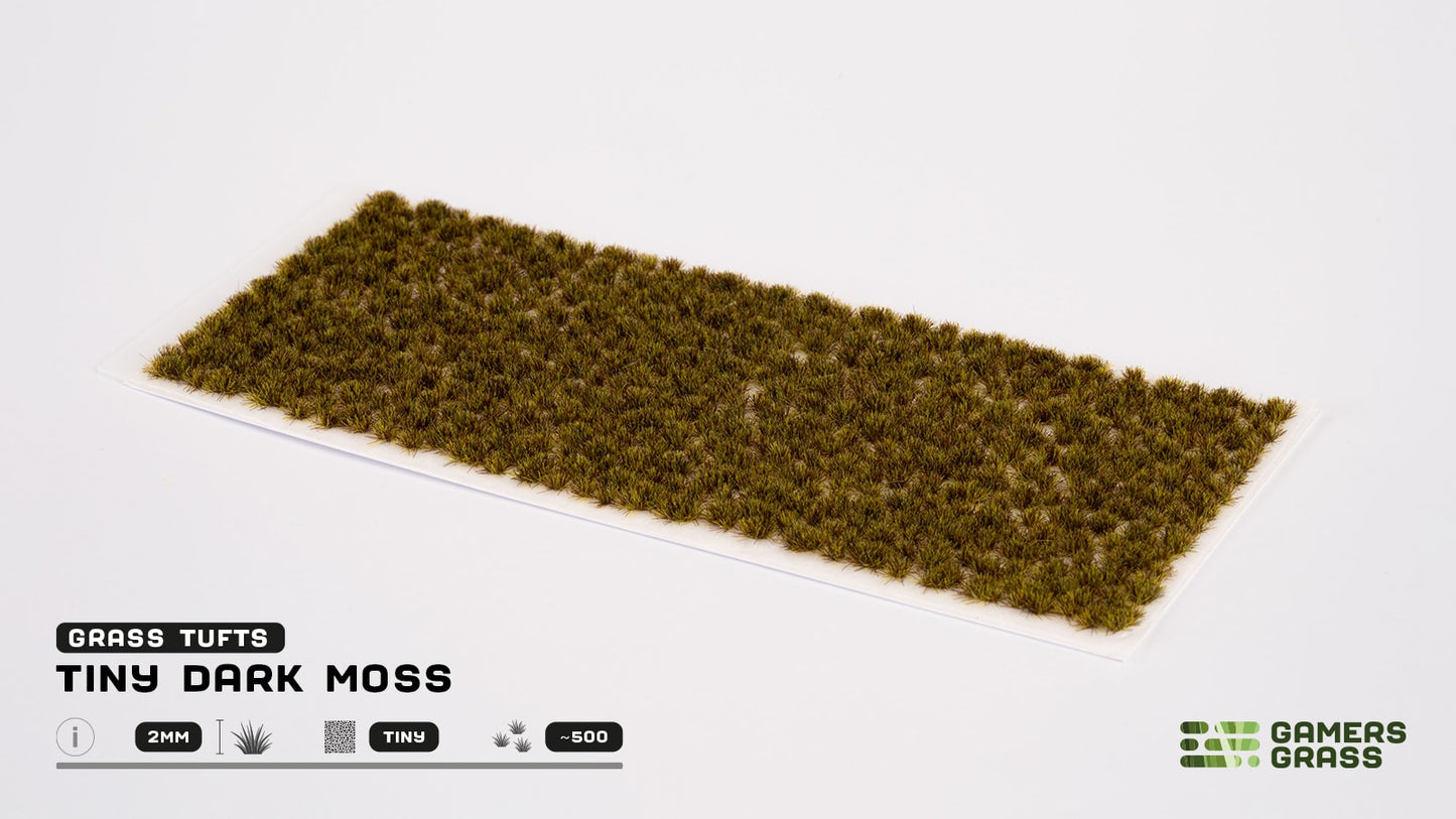 Grass Tuft: Tiny Dark Moss